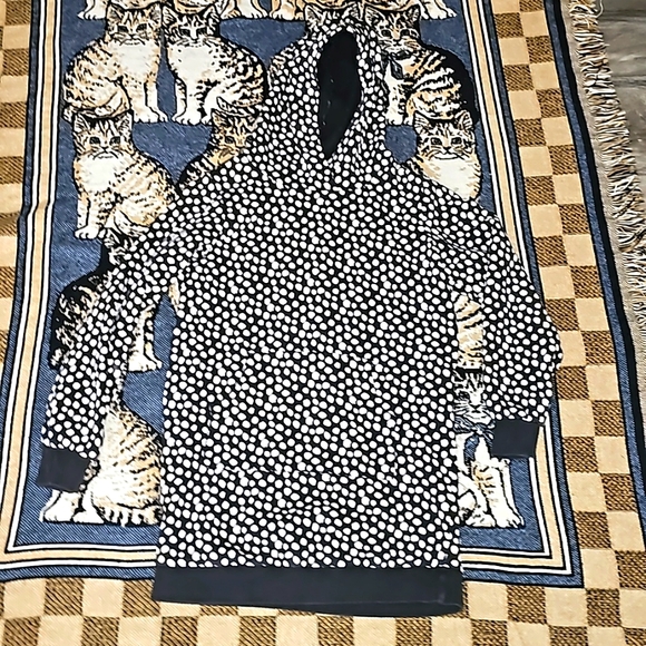 Hanna Andersson polka dot long-line sweater hoodie pouch-pocket cotton B31 - Picture 1 of 7